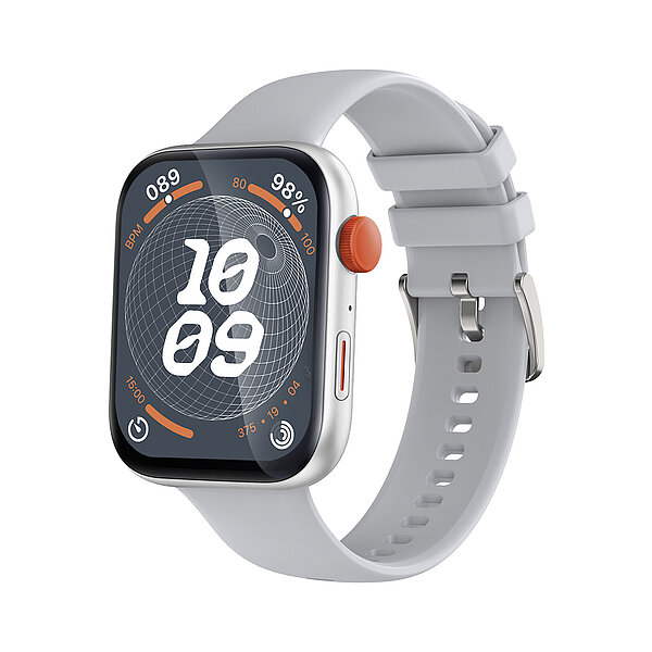 Fitness-/Aktivitätstracker, Lieferumfang: 1 Smartwatch silber, Silikonband grau + 1 Ladeclip USB + Bedienungsanleitung; Zeit- und Datumsanzeige, Schrittmesser, Kalorienverbrauch, Herzfrequenz, Blutsauerstoff, Blutdruck, 3 Alarme, Countdown-Timer, Schlafmessung, Telefonfunktion, Anruf- und Nachrichtenalarm, Fotoauslöser (Fernbedienung für das Smartphone), Musicplayer (Fernbedienung für das Smartphone), über 100 konventionelle Sportarten (Laufen, Radfahren, Fitness, Yoga, uvm.), Stoppuhr, Erinnerungsfunktionen (Sitzen, Trinken), Wetterbericht, Taschenlampe, Stresslevelindikator, Anzeige der Zeitzonen über App, Steuerung über kostenlose Smartphone App DaFit, Langzeitanalysen mit Diagrammdarstellungen, Tiefenanalyse aller Daten möglich